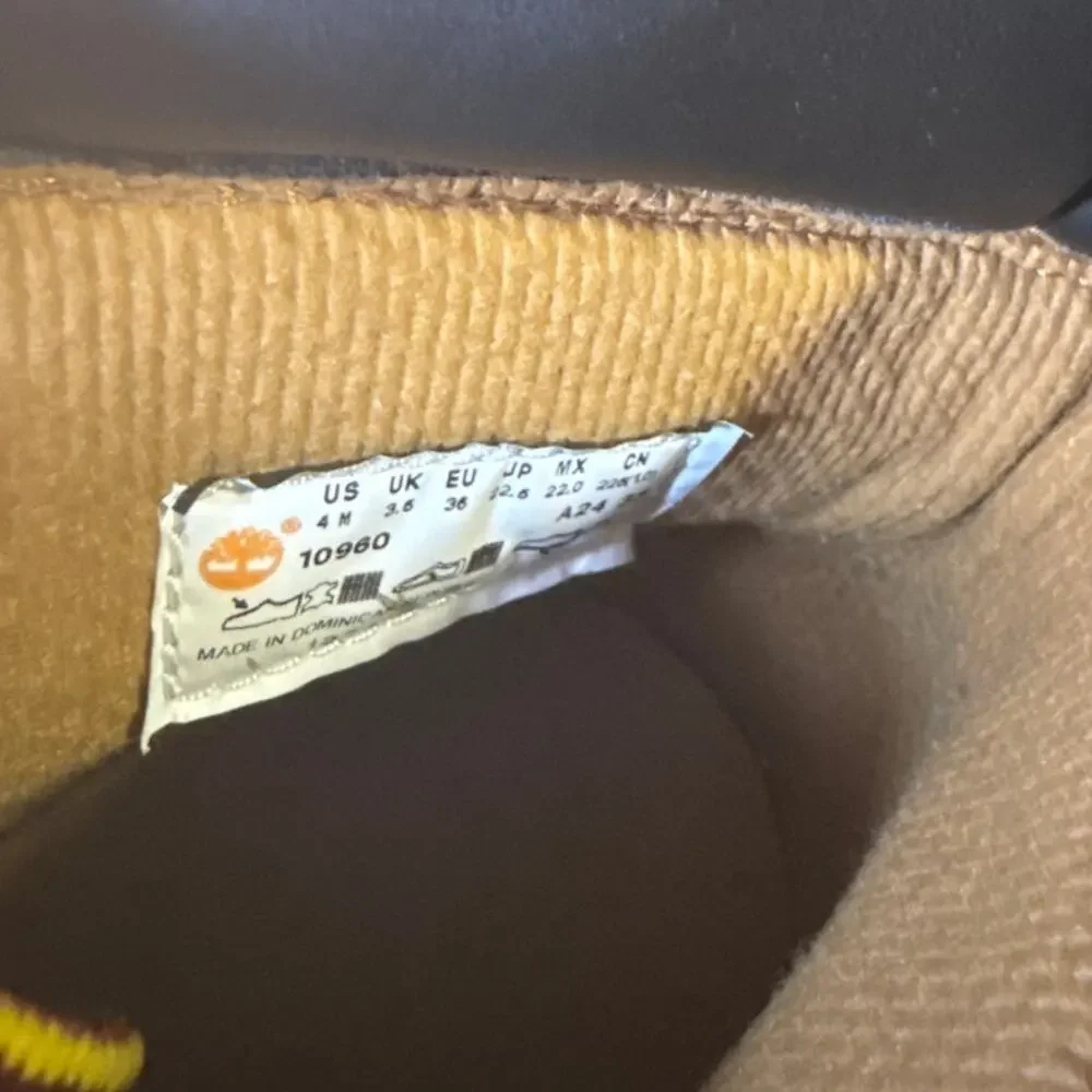 NEW Timberland Classic 6 Inch Boots Youth Sz 4 Wheat Beige Waterproof Jr Kids